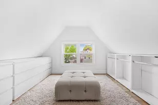 52 Park St, Boston, MA 02132 - Photo 32