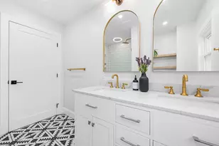 52 Park St, Boston, MA 02132 - Photo 28