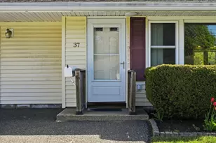 37 Princeton St, Danvers, MA 01923 - Photo 4