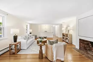 7 Longbow Cir, Lynnfield, MA 01940 - Photo 10