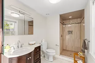 7 Longbow Cir, Lynnfield, MA 01940 - Photo 22