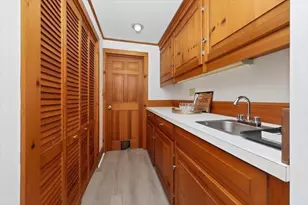 18 Cottage St, Hingham, MA 02043 - Photo 20