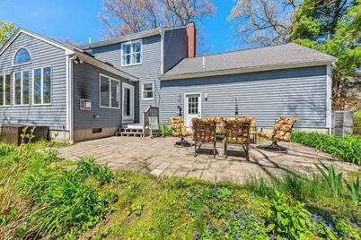192 Fairway Dr, Attleboro, MA 02703 - Photo 8