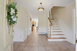15 Kenneth Dr, Bridgewater, MA 02324 - Photo 8