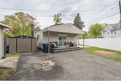 501 Berkshire Ave, Springfield, MA 01109 - Photo 4