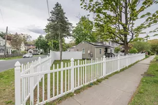 501 Berkshire, Springfield, MA 01109 - Photo 4
