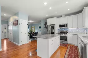 32 Hycrest Rd, Charlton, MA 01507 - Photo 12