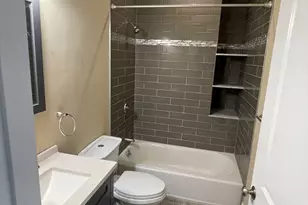 7 Wendell Pl, Boston, MA 02127 - Photo 2