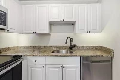 65 Glen Rd #H1, Brookline, MA 02445 - Photo 14