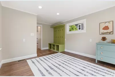 97 Trenton Street, Melrose, MA 02176 - Photo 14