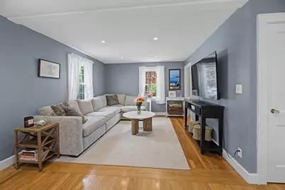 9 Macdonald Circle, Walpole, MA 02081 - Photo 8
