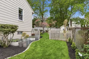 115 Collincote St, Stoneham, MA 02180 - Photo 24