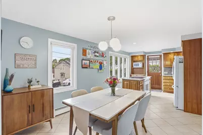 115 Collincote St, Stoneham, MA 02180 - Photo 6
