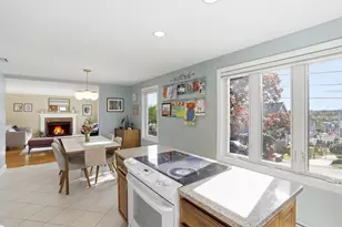 115 Collincote St, Stoneham, MA 02180 - Photo 8