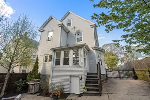 29 Denton Terrace, Boston, MA 02131 - Photo 28