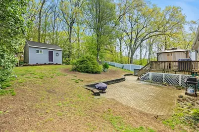 20 Ascension St, Blackstone, MA 01504 - Photo 6