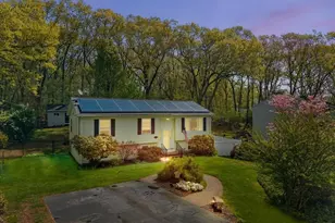 20 Ascension St, Blackstone, MA 01504 - Photo 2