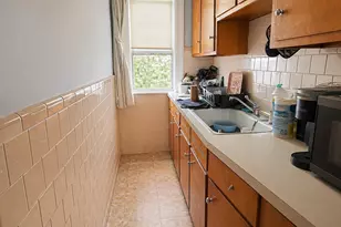 21 Sterling St, Worcester, MA 01610 - Photo 14