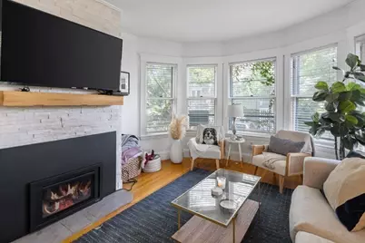 34 Jason St #1, Arlington, MA 02476 - Photo 8