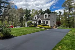 2 Erick Rd, Mansfield, MA 02048 - Photo 2