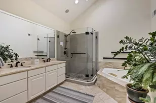 13 Essex St, Lynn, MA 01902 - Photo 18