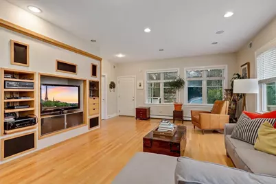 13 Essex St #2, Lynn, MA 01902 - Photo 12
