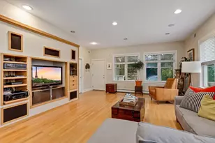 13 Essex St, Lynn, MA 01902 - Photo 12