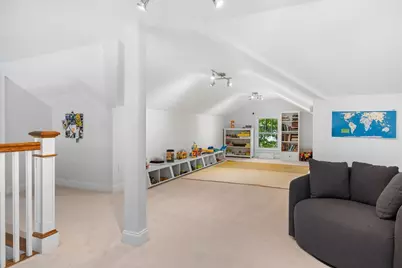 37 Stearns St, Newton, MA 02459 - Photo 16