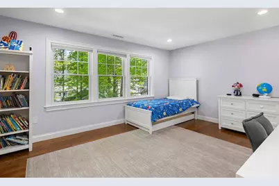37 Stearns St, Newton, MA 02459 - Photo 12