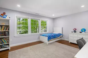 37 Stearns St, Newton, MA 02459 - Photo 12