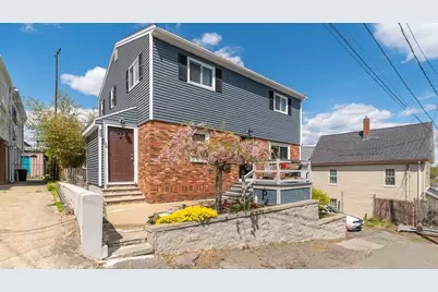 9 Alpine Ct, Gloucester, MA 01930 - Photo 2