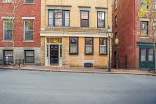 76 W Cedar St, Boston, MA 02114 - Photo 26