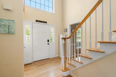10 Gannett Way, Hopedale, MA 01747 - Photo 4