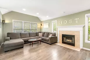 10 Gannett Way, Hopedale, MA 01747 - Photo 14