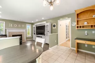 10 Gannett Way, Hopedale, MA 01747 - Photo 12