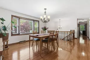 2 Sandspur Ln, North Reading, MA 01864 - Photo 8