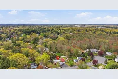 2 Sandspur Ln, North Reading, MA 01864 - Photo 6