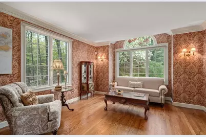 71 Sears Rd, Southborough, MA 01772 - Photo 4