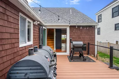 61 Edgewater Dr, Quincy, MA 02169 - Photo 22