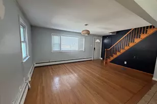 89 Bunker Hill Ave, Lowell, MA 01850 - Photo 6