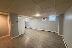 89 Bunker Hill Ave, Lowell, MA 01850 - Photo 6
