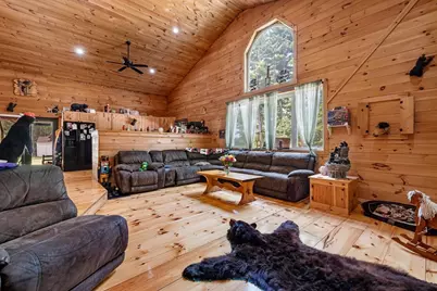 8 Oakwood Rd, Brimfield, MA 01010 - Photo 10