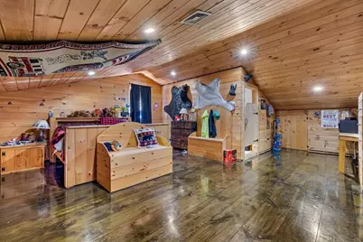 8 Oakwood Rd, Brimfield, MA 01010 - Photo 20