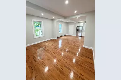 8 Brookfield St, Lawrence, MA 01843 - Photo 2