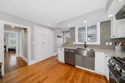 8 Chestnut St, Andover, MA 01810 - Photo 10