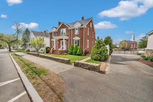 8 Chestnut St, Andover, MA 01810 - Photo 42