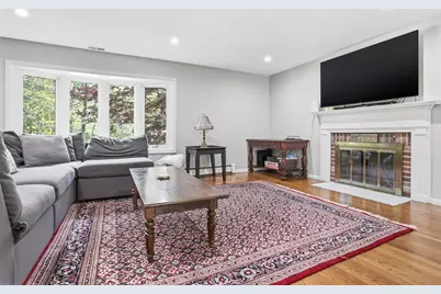 15 Harvard Dr, Bedford, MA 01730 - Photo 6