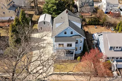 37 Fountain Rd #2, Arlington, MA 02476 - Photo 2