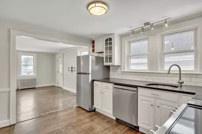 19 Fairview Ave #B, Malden, MA 02148 - Photo 12
