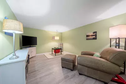 5 Pine Cir, Pembroke, MA 02359 - Photo 20